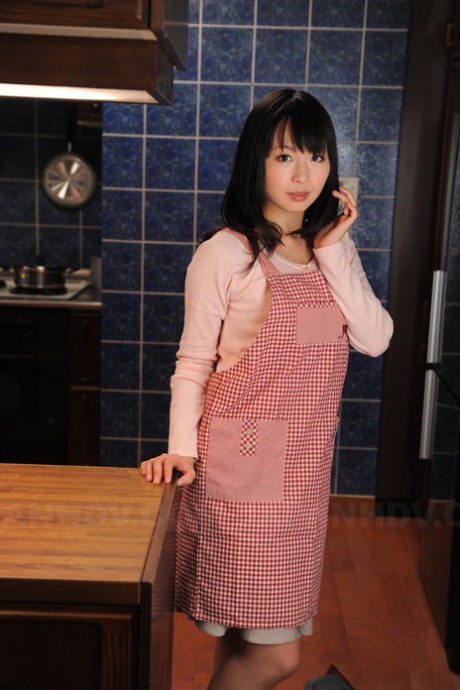 Nozomi Hazuki star pretty photos