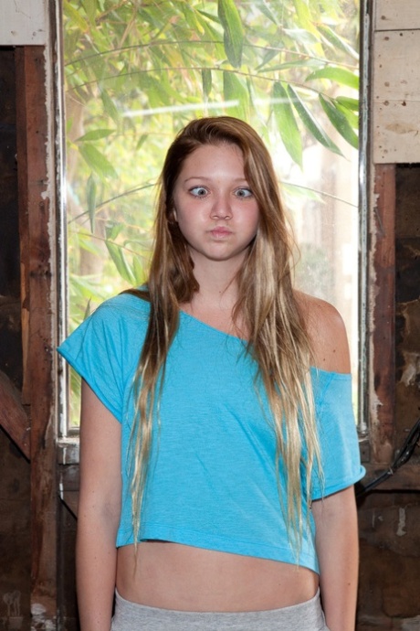 Jessie Andrews pretty model gallery